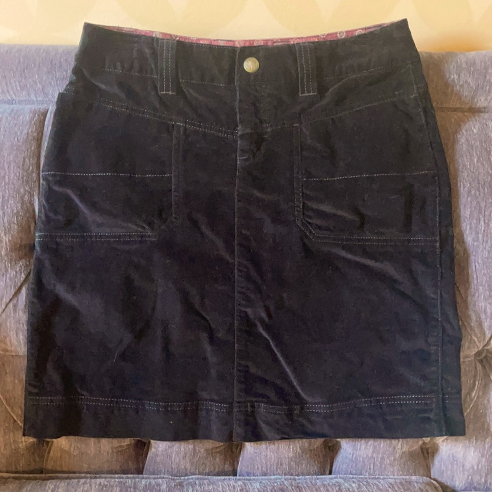 Athleta mini skirt, size 6